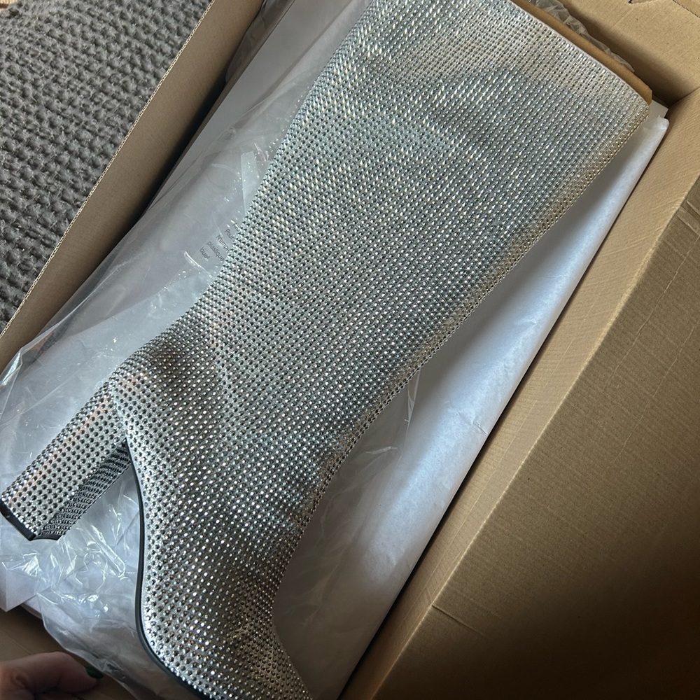 Rhinestone Boots - Picture 4 of 5
